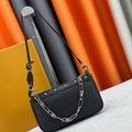 Larisa Shoulder Bag
