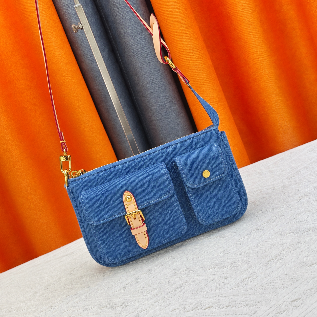 Cargo Pochette Shoulder Bag